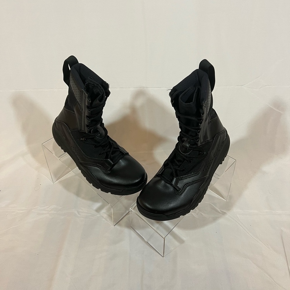 Nike SFB Field 2 8” Tactical Boots